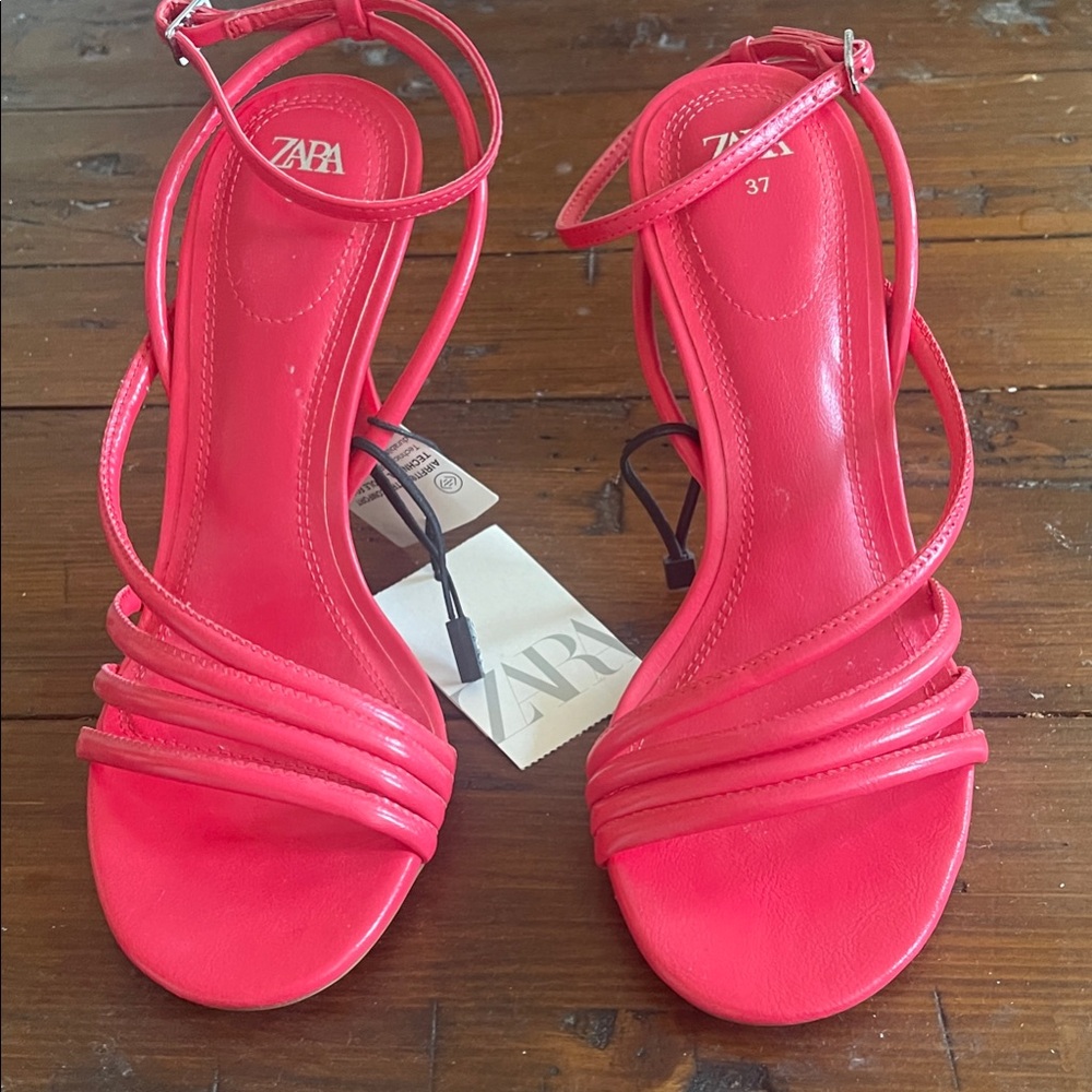 Zara Women's Vibrant Pink Heeled Sandals
